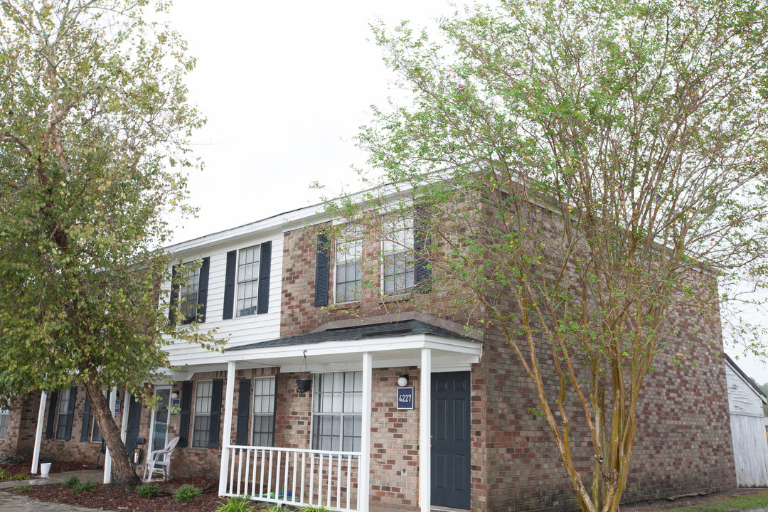 Gallery KRC Northlake Townhomes